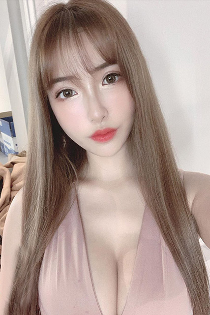 ビビ